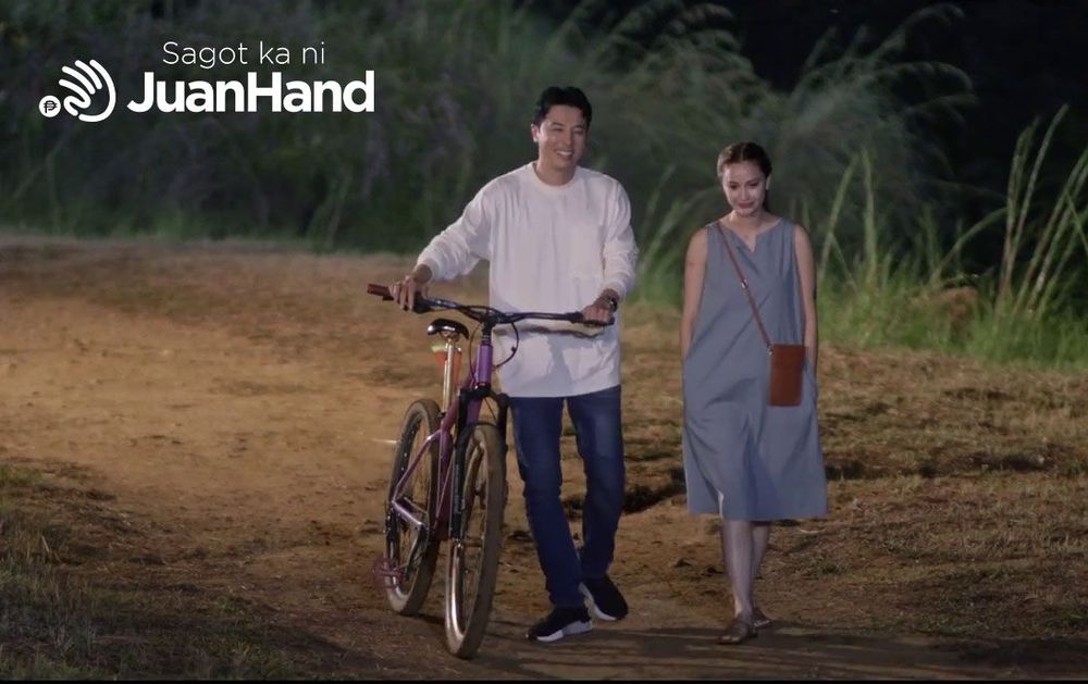 JuanHand Supports Arci Muñoz at the Sweet Escape Special Screening